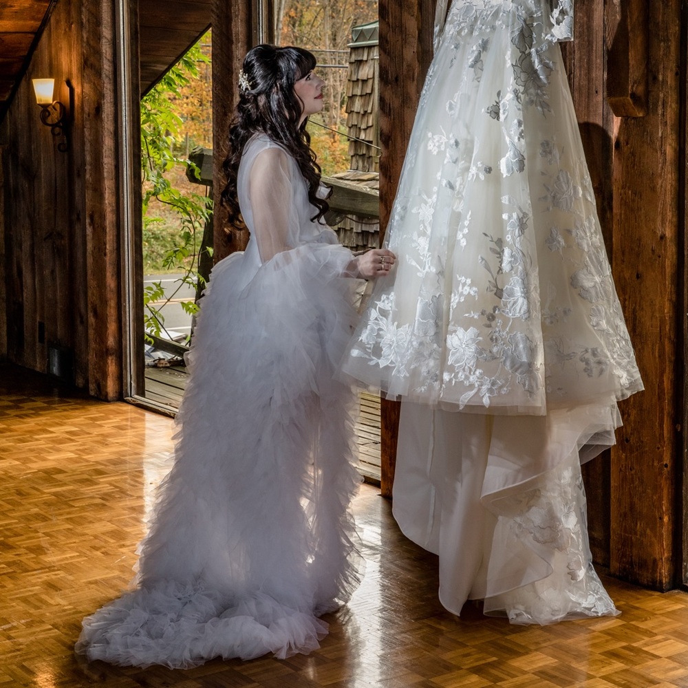 Gorgeous Tulle robe perfect for brides, photo shoots